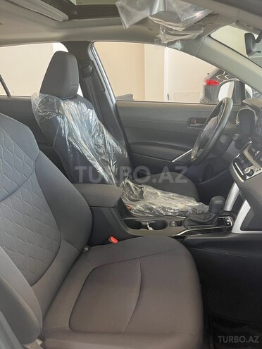 Toyota Corolla Cross 2024, 0 km - 2.0 л - Bakı