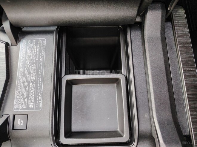Toyota Land Cruiser 2022, 29,000 km - 3.5 l - Bakı
