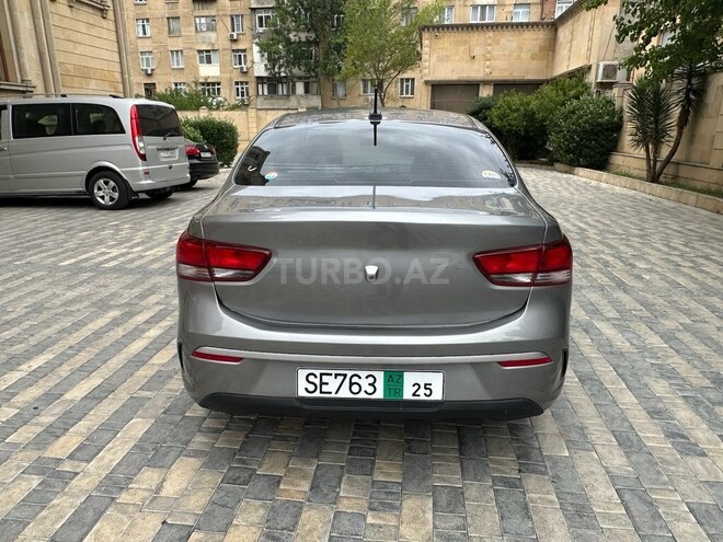 Kia Rio-7
