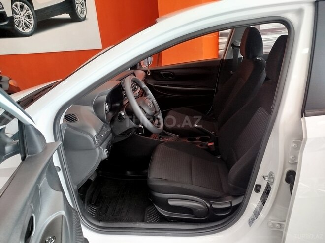 Hyundai i20 2023, 9,700 km - 1.0 l - Sumqayıt