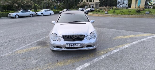 Mercedes C 200 2001, 351,000 km - 2.0 l - Sumqayıt