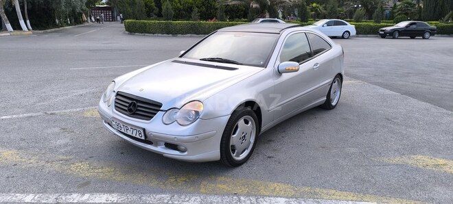 Mercedes C 200 2001, 351,000 km - 2.0 l - Sumqayıt