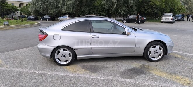 Mercedes C 200 2001, 351,000 km - 2.0 l - Sumqayıt