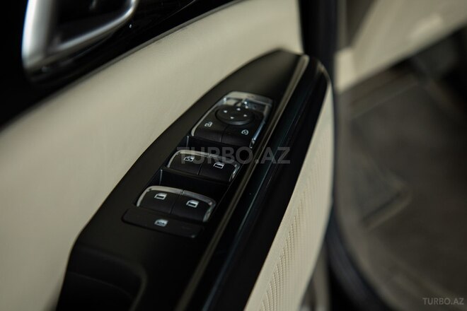 Kia Carnival-29