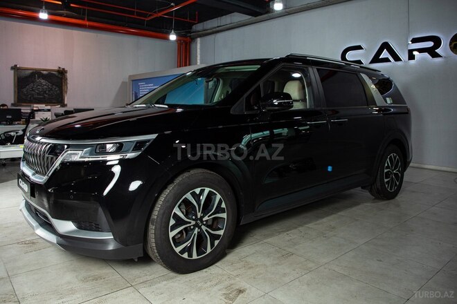 Kia Carnival-5