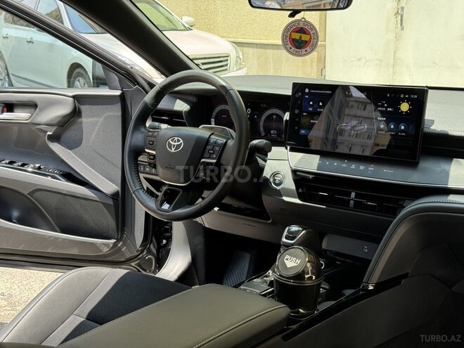 Toyota Camry 2024, 8,000 km - 2.5 l - Bakı