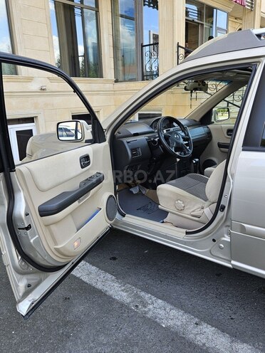 Nissan X-Trail 2005, 355,653 km - 2.5 l - Zaqatala