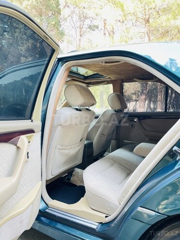 Mercedes C 200 1995, 483,000 km - 2.0 l - Sumqayıt