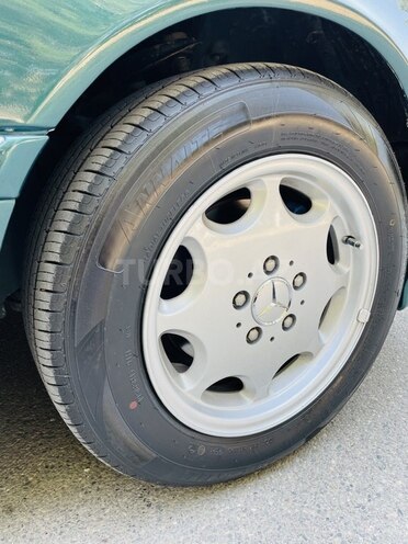 Mercedes C 200 1995, 483,000 km - 2.0 l - Sumqayıt