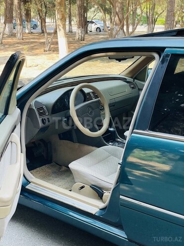 Mercedes C 200 1995, 483,000 km - 2.0 l - Sumqayıt