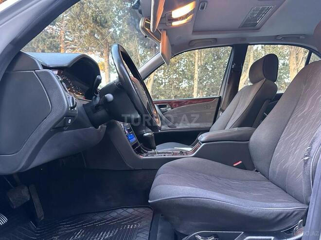 Mercedes E 220 d 2000, 325,468 km - 2.2 l - Sumqayıt