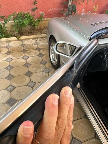 Mercedes E 220 d 2000, 325,468 km - 2.2 l - Sumqayıt