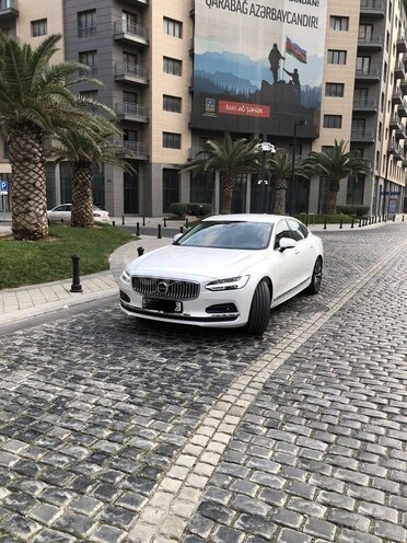 Volvo S90 2024, 10,670 km - 2.0 л - Bakı