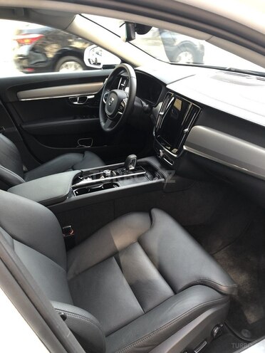 Volvo S90 2024, 10,670 km - 2.0 л - Bakı