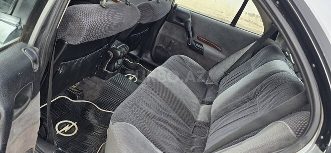 Opel Omega 1996, 211,233 km - 2.0 l - Sumqayıt