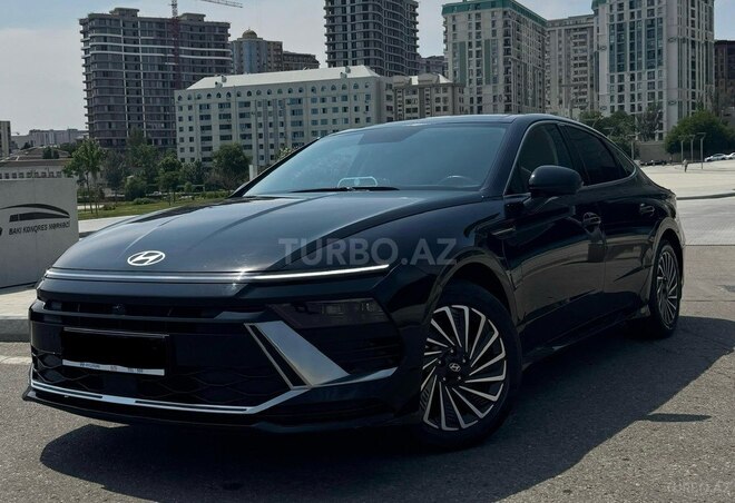 Hyundai Sonata-1