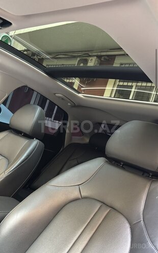 Hyundai Sonata-8