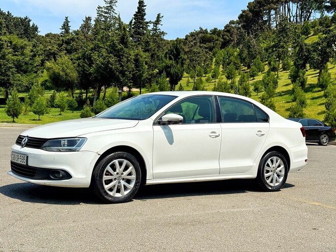 Volkswagen Jetta 2013, 197,000 km - 2.0 l - Bakı