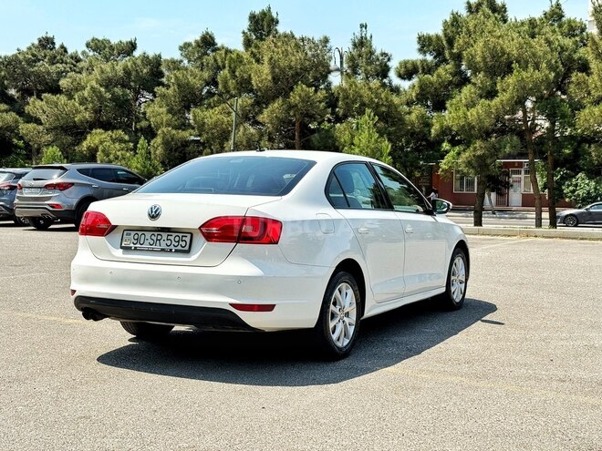Volkswagen Jetta 2013, 197,000 km - 2.0 l - Bakı