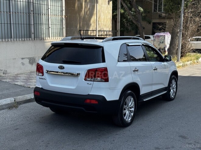 Kia Sorento 2011, 254,000 km - 2.0 l - Bakı