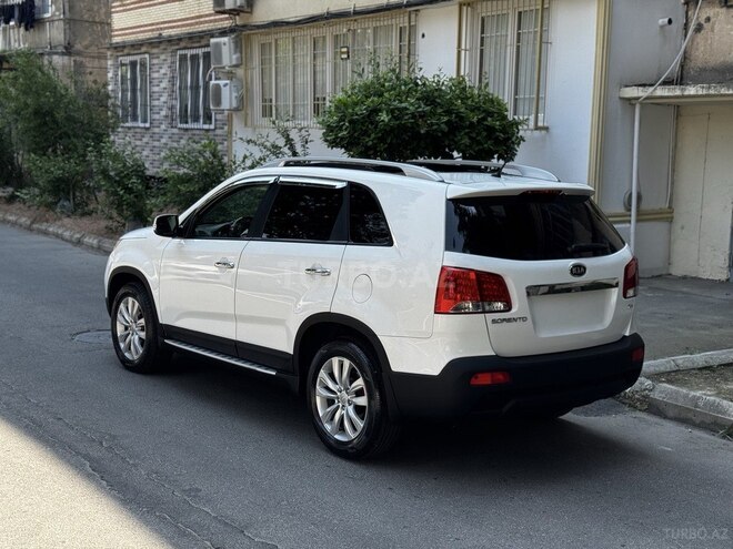 Kia Sorento 2011, 254,000 km - 2.0 l - Bakı