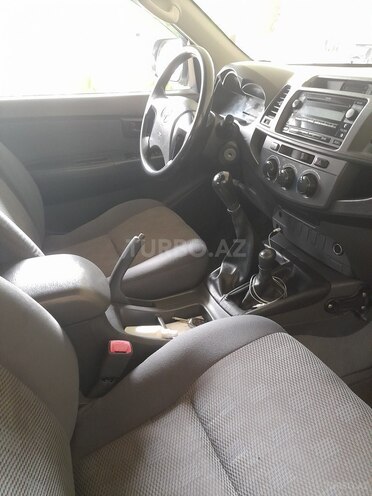 Toyota Hilux 2012, 191,000 km - 2.5 l - İsmayıllı