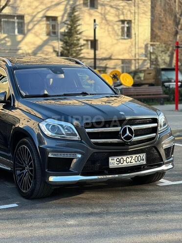 Mercedes GL 350 4MATIC 2014, 335,000 km - 3.0 l - Bakı