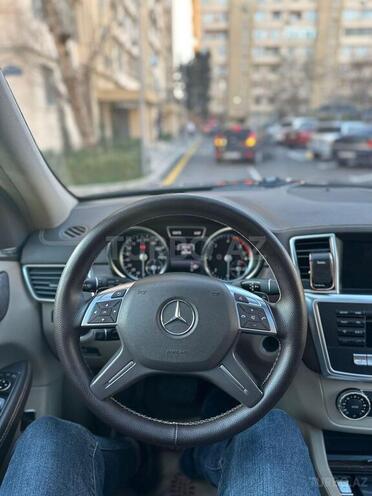 Mercedes GL 350 4MATIC 2014, 335,000 km - 3.0 l - Bakı