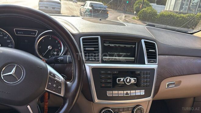 Mercedes GL 350 4MATIC 2014, 335,000 km - 3.0 l - Bakı