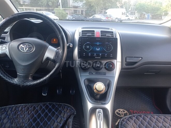 Toyota Auris 2008, 307,000 km - 1.4 l - Bakı