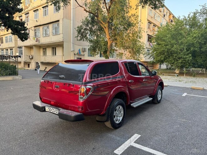 Mitsubishi L200 2010, 192,000 km - 2.5 l - Bakı