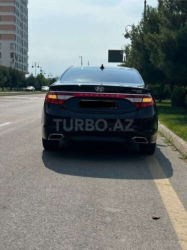Hyundai Grandeur 2015, 188,000 km - 2.2 л - Bakı