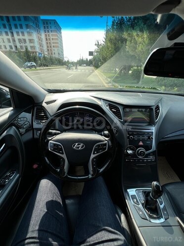 Hyundai Grandeur 2015, 188,000 km - 2.2 л - Bakı