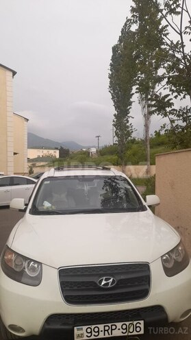 Hyundai Santa Fe-5