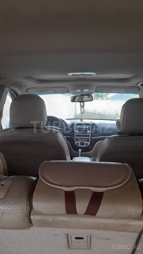 Hyundai Santa Fe-9