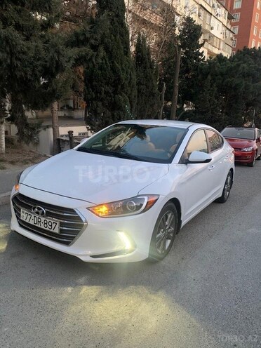 Hyundai Elantra 2016, 80,000 km - 2.0 l - Bakı