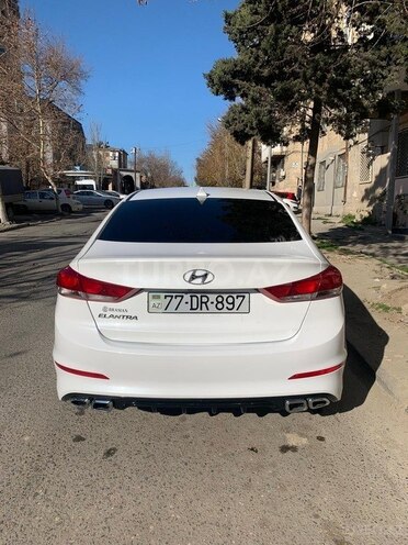 Hyundai Elantra 2016, 80,000 km - 2.0 l - Bakı