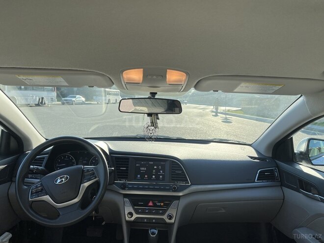 Hyundai Elantra 2016, 80,000 km - 2.0 l - Bakı