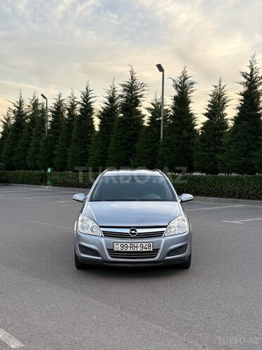 Opel Astra 2009, 307,000 km - 1.3 l - Şəki