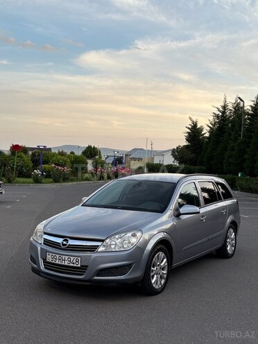 Opel Astra 2009, 307,000 km - 1.3 l - Şəki