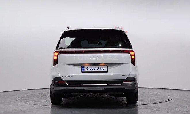 Kia Carnival-3
