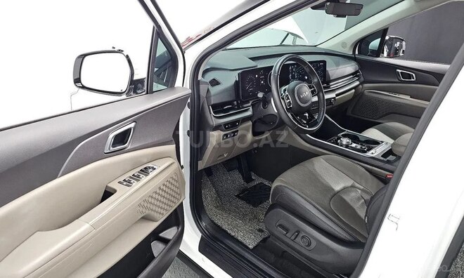Kia Carnival-6