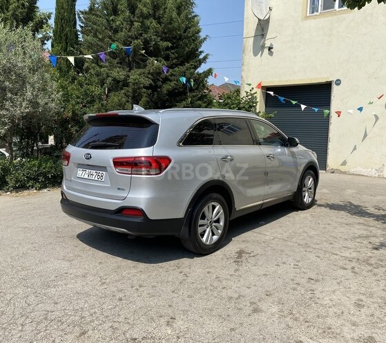 Kia Sorento-7
