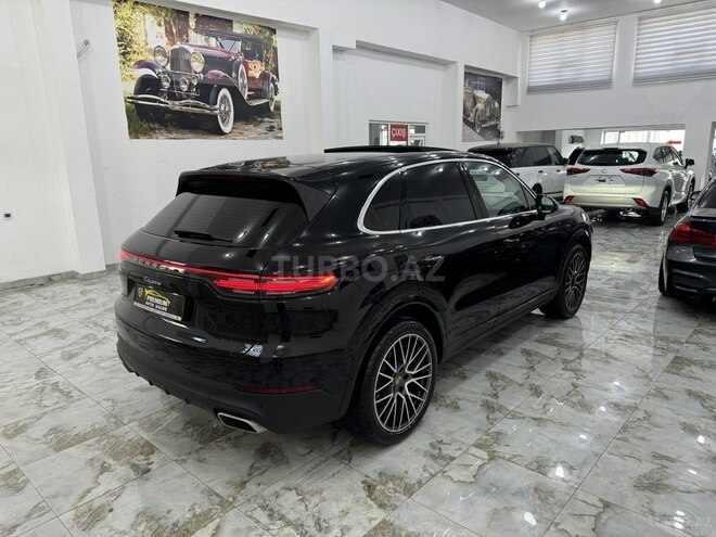 Porsche Cayenne-6