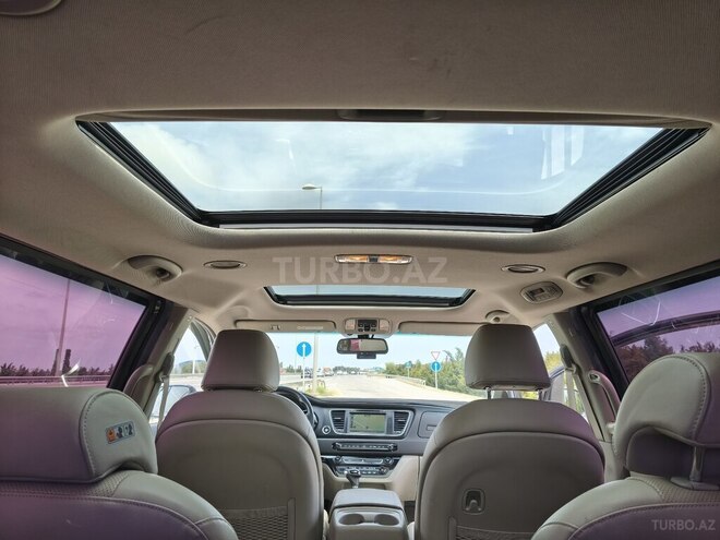 Kia Carnival 2016, 180,000 km - 2.2 l - Bakı