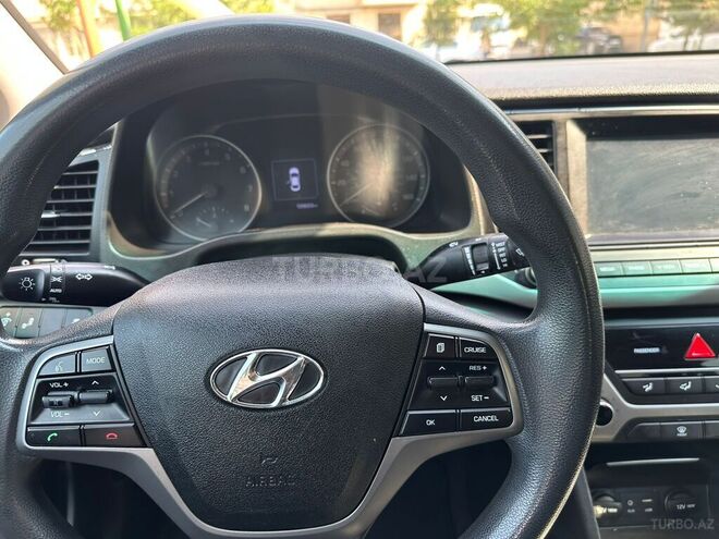 Hyundai Elantra 2017, 109,673 km - 2.0 l - Bakı