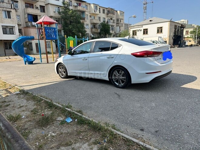 Hyundai Elantra 2017, 109,673 km - 2.0 l - Bakı