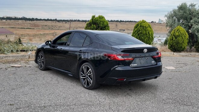 Toyota Camry-6