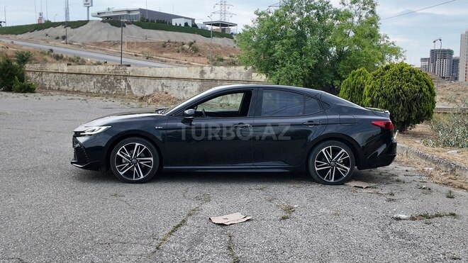 Toyota Camry-7