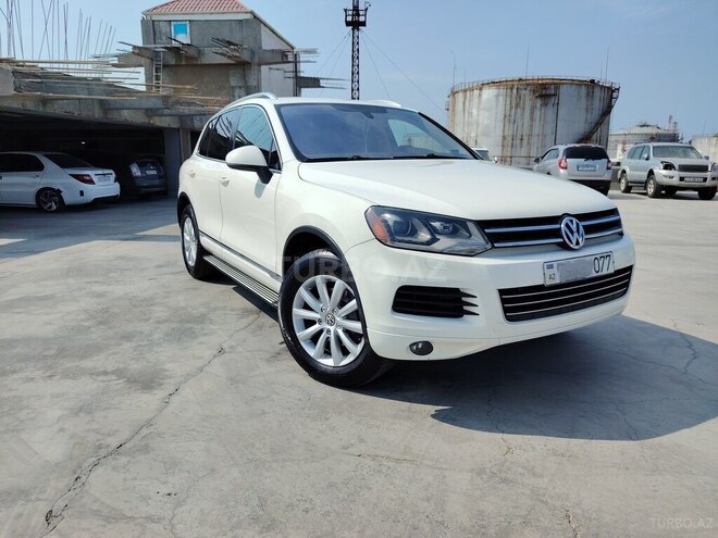 Volkswagen Touareg 2010, 331,400 km - 3.6 л - Bakı